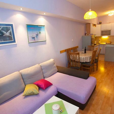 Apartmani Ruza Makarska Ngoại thất bức ảnh