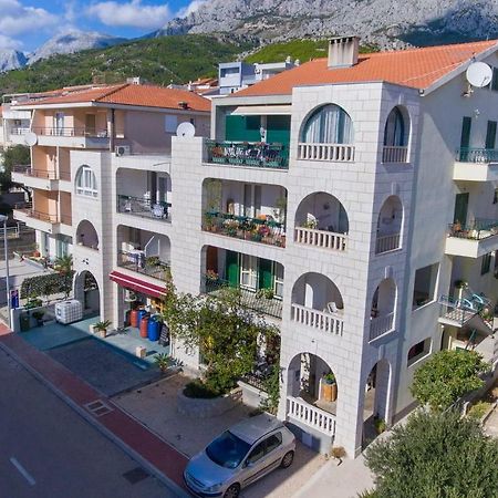 Apartmani Ruza Makarska Ngoại thất bức ảnh
