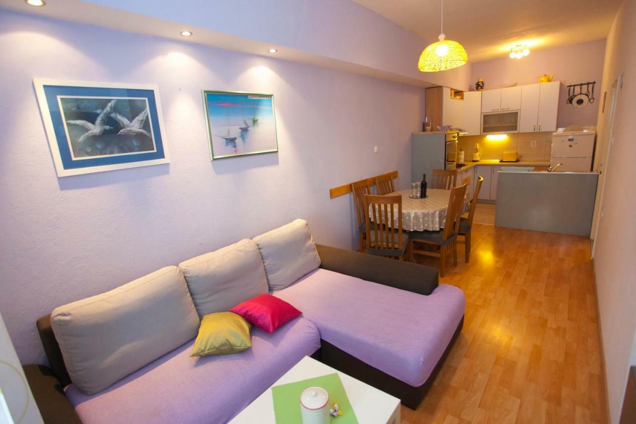 Apartmani Ruza Makarska Ngoại thất bức ảnh