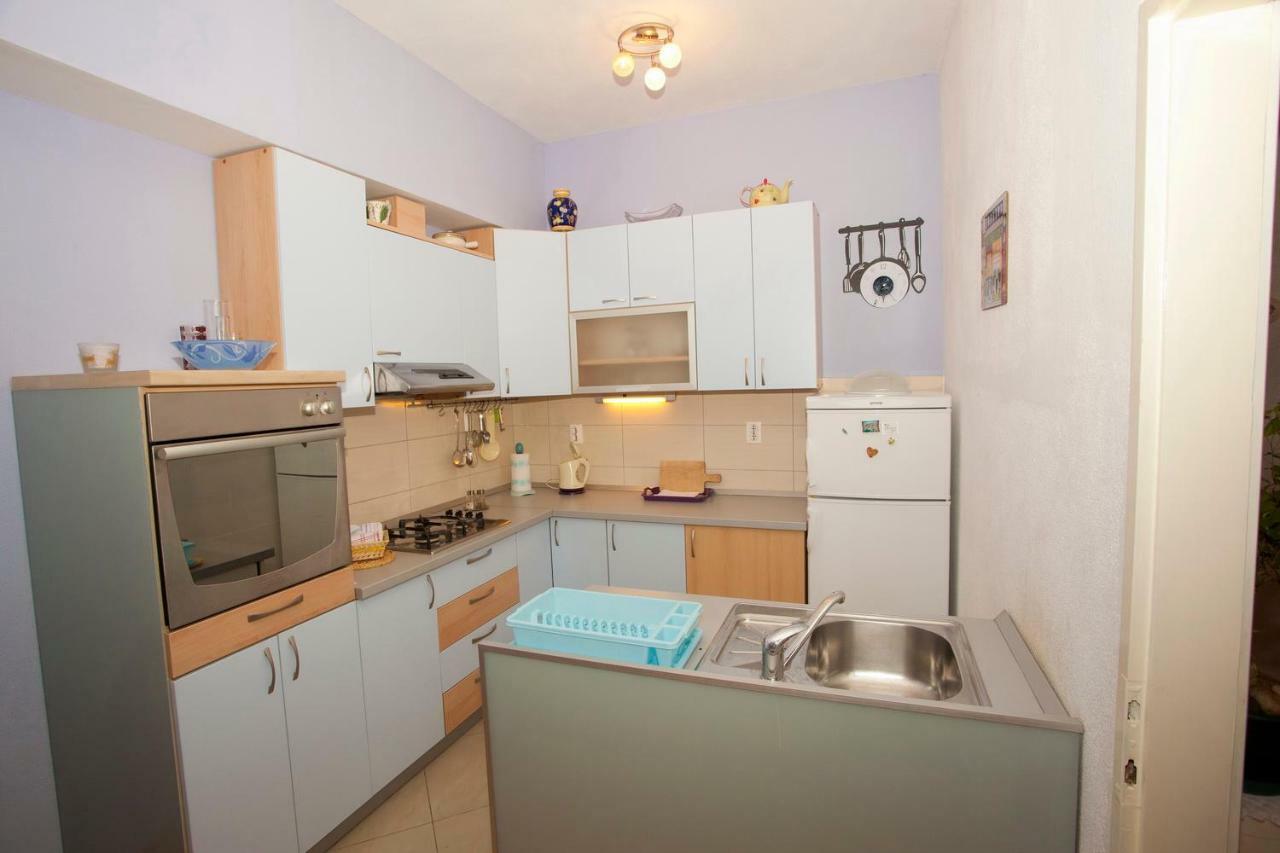 Apartmani Ruza Makarska Ngoại thất bức ảnh