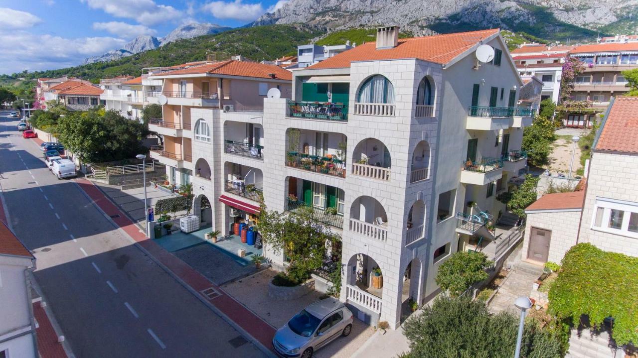 Apartmani Ruza Makarska Ngoại thất bức ảnh