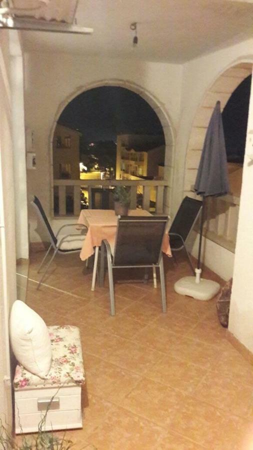Apartmani Ruza Makarska Ngoại thất bức ảnh